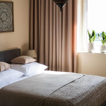 Apartament Mietowy Rumianek Lwowek Eksteriør billede