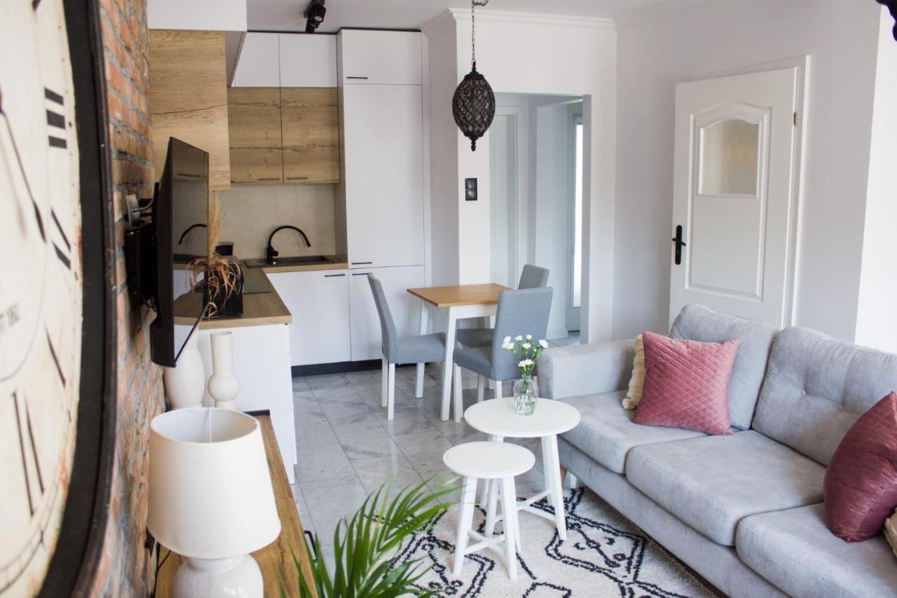Apartament Mietowy Rumianek Lwowek Eksteriør billede