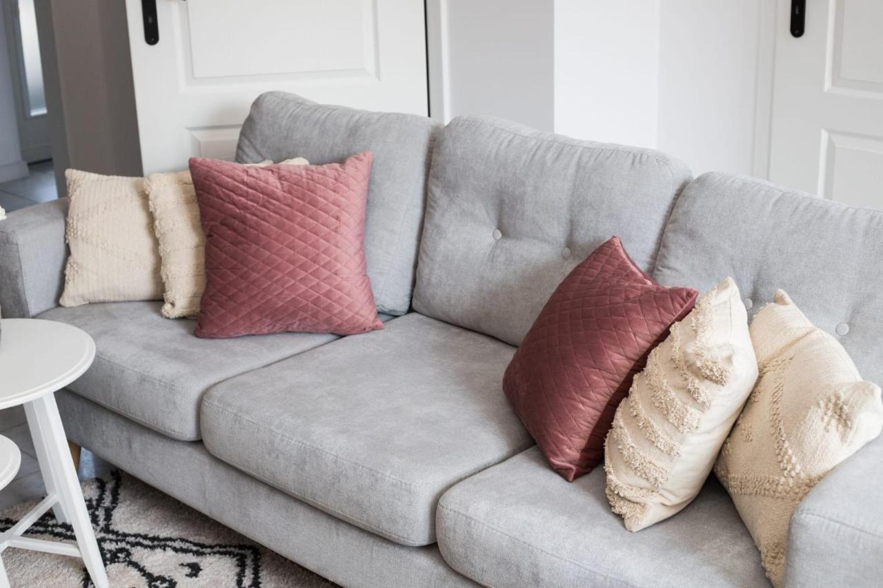 Apartament Mietowy Rumianek Lwowek Eksteriør billede